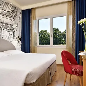 Отель Fh55 Grand Mediterraneo, Флоренция